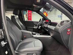 Mercedes-Benz GLB 220 Dynamic - ფოტო 12