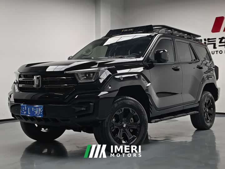 Tank 400 2.0T Explorer Edition
