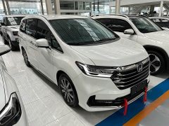 Honda Odyssey 2022 2.0L e:HEV Sharp Comfort Edition - ფოტო 3