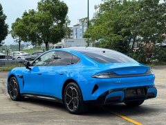 Xiaomi SU7 Rear-Wheel Drive Pro - photo 9