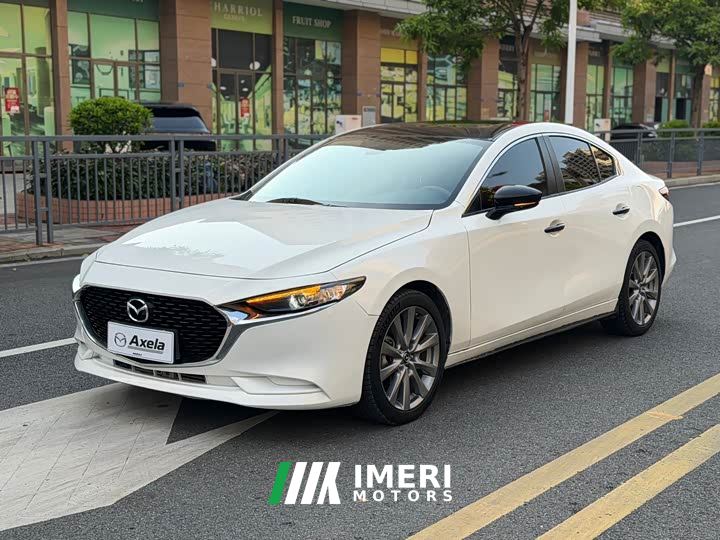 Mazda3 Axela 2.0L Automatic Elegant Edition