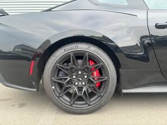 Ford Mustang 2024 2.3T EcoBoost Hardtop Performance - ფოტო 5