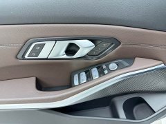 BMW 3 Series 320Li M Sport Package - ფოტო 8