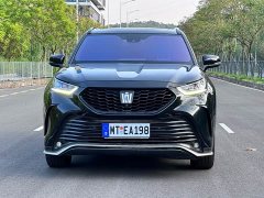 Toyota Crown Venza 2022 2.5L HEV AWD Premium - ფოტო 2