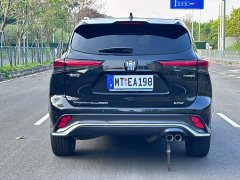 Toyota Crown Venza 2022 2.5L HEV AWD Premium - ფოტო 6