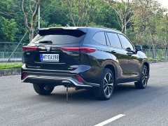 Toyota Crown Venza 2022 2.5L HEV AWD Premium - ფოტო 7