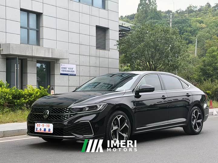 Volkswagen Passat 380TSI Starry Sky Dragon Ascendant Edition - ავტომობილი ჩინეთიდან