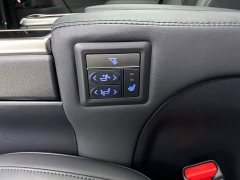 Toyota Vellfire Crown Twin Engine 2.5L HV Luxury Edition - ფოტო 17