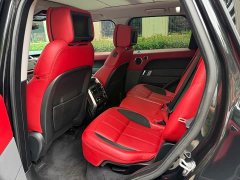 Land Rover Range Rover Sport 3.0 L6 Ebony Edition - ფოტო 9