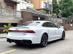 Audi A7L 2022 55 TFSI quattro S-line Zhiyuan Flowing Crystal Package - ფოტო 9