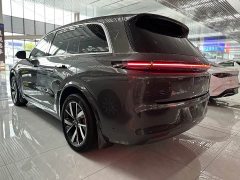 Li Auto L8 2023 Pro - ფოტო 16