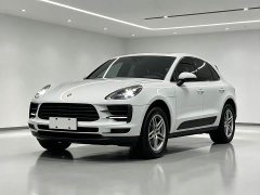 Porsche Macan 2.0T - ფოტო 1