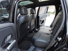 Mercedes-Benz GLB 200 Dynamic - ფოტო 7
