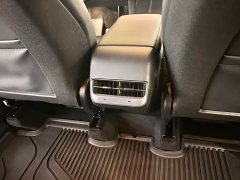 Tesla Model Y 2022 Facelift Rear-Wheel Drive - ფოტო 12