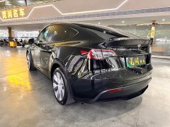 Tesla Model Y 2022 Facelift Rear-Wheel Drive - ფოტო 17