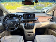 Buick GL8 Land Business Class 652T Luxury - ფოტო 13