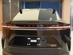 Lexus RZ 450e AWD Luxury Edition - ფოტო 3