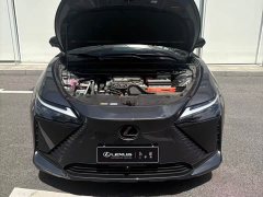 Lexus RZ 2023 450e AWD Luxury Edition - ფოტო 12
