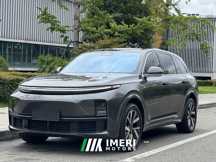 Li Auto L7 Pro - ავტომობილი ჩინეთიდან