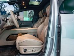 Li Auto i6 2025 Two-Wheel Drive Standard - ფოტო 15