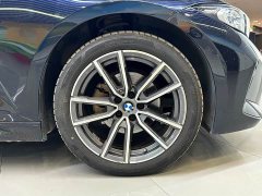 BMW 3 Series 325Li M Sport Package - ფოტო 20