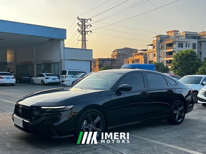 Honda Yingshipai 260TURBO Elite Edition - ავტომობილი ჩინეთიდან