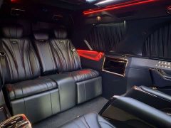 Audi SAVANA 4.3L Automatic - ფოტო 12