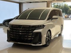 Toyota Vellfire 2024 Crown Hybrid 2.5L Executive Premier Edition - ფოტო 1