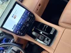 Toyota Vellfire 2024 Crown Hybrid 2.5L Executive Premier Edition - ფოტო 13