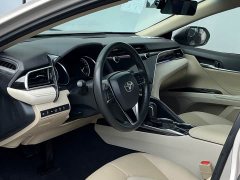 Toyota Camry 2.5G Luxury - ფოტო 15