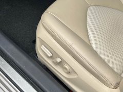 Toyota Camry 2.5G Luxury - ფოტო 17