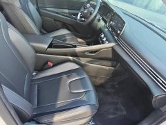 Hyundai Elantra 1.5L CVT GLS Leading Edition - ფოტო 14