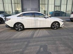 Hyundai Elantra 1.5L CVT GLS Leading Edition - ფოტო 4