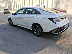 Hyundai Elantra 1.5L CVT GLS Leading Edition - ფოტო 7
