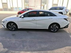 Hyundai Elantra 1.5L CVT GLS Leading Edition - ფოტო 8