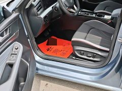 Volkswagen Lingdu L 280TSI DSG Dazzling Red Edition - ფოტო 17