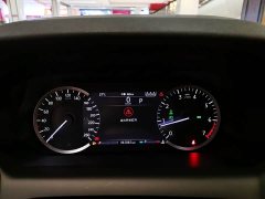 Land Rover Discovery Sport 200PS Family Edition - ფოტო 8