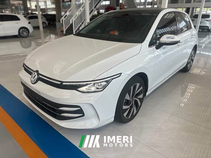 Volkswagen Golf 2026 300TSI Pro - ავტომობილი ჩინეთიდან