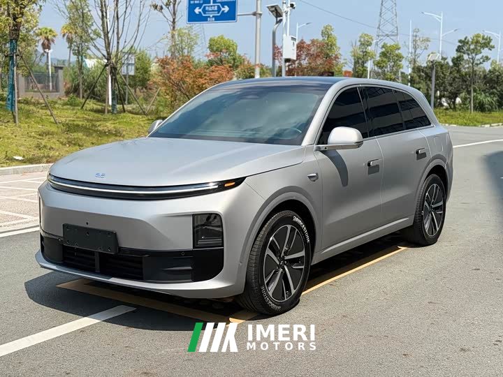 Li Auto L6 Pro - ავტომობილი ჩინეთიდან