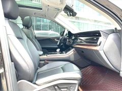 Audi Q7 55 TFSI quattro S line Sport - ფოტო 4