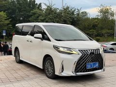 Lexus LM 2020 300h Four-Seat Royal Edition - ფოტო 3