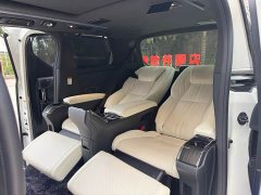 Lexus LM 2020 300h Four-Seat Royal Edition - ფოტო 6