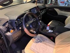 Lexus LM 2020 300h 7-Seater Elegant Edition - ფოტო 5