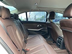BMW 3 Series 325Li M Sport Package - ფოტო 12