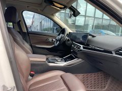 BMW 3 Series 325Li M Sport Package - ფოტო 13