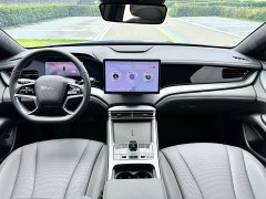 BYD Dolphin 07 DM-i 1.5L 70km Elite - ფოტო 11