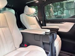 Lexus LM 2020 300h 7-Seater Elegant Edition - ფოტო 13