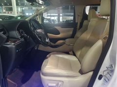 Toyota Alphard Hybrid 2.5L Luxury - ფოტო 8