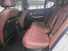 BMW 3 Series 320Li M Sport Package - ფოტო 12