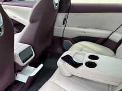 Xiaomi YU7 2025 Rear-Wheel Drive Long-Range Edition - ფოტო 11